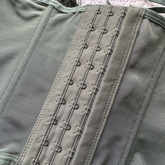 Out from under corset - Picture 6 of 8